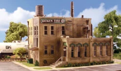 Woodland Scenics #5204 - Sicken Tire Company - N Scale