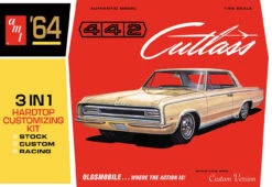AMT 1066 - 1964 Olds Cutlass 442 Hardtop - 1:25 Scale Kit