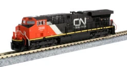 Kato 176-8950-S - GE ES44AC W/ LokSound 5 Sound & DCC Canadian National (CN) 2899 - N Scale