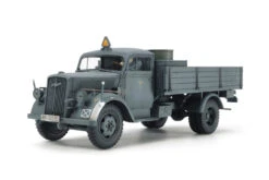 Tamiya 32585 - German 3ton 4x2 Cargo Truck Germany - 1:48 Scale Kit