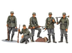 Tamiya 35371 - German Infantry Set Germany - 1:35 Scale Kit