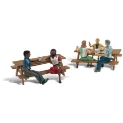 Woodland Scenics #2214 - Outdoor Dining - N Scale