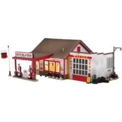 Woodland Scenics 4922 - Fil'er Up & Fix'er - Built-&-Ready Landmark Structure - N Scale